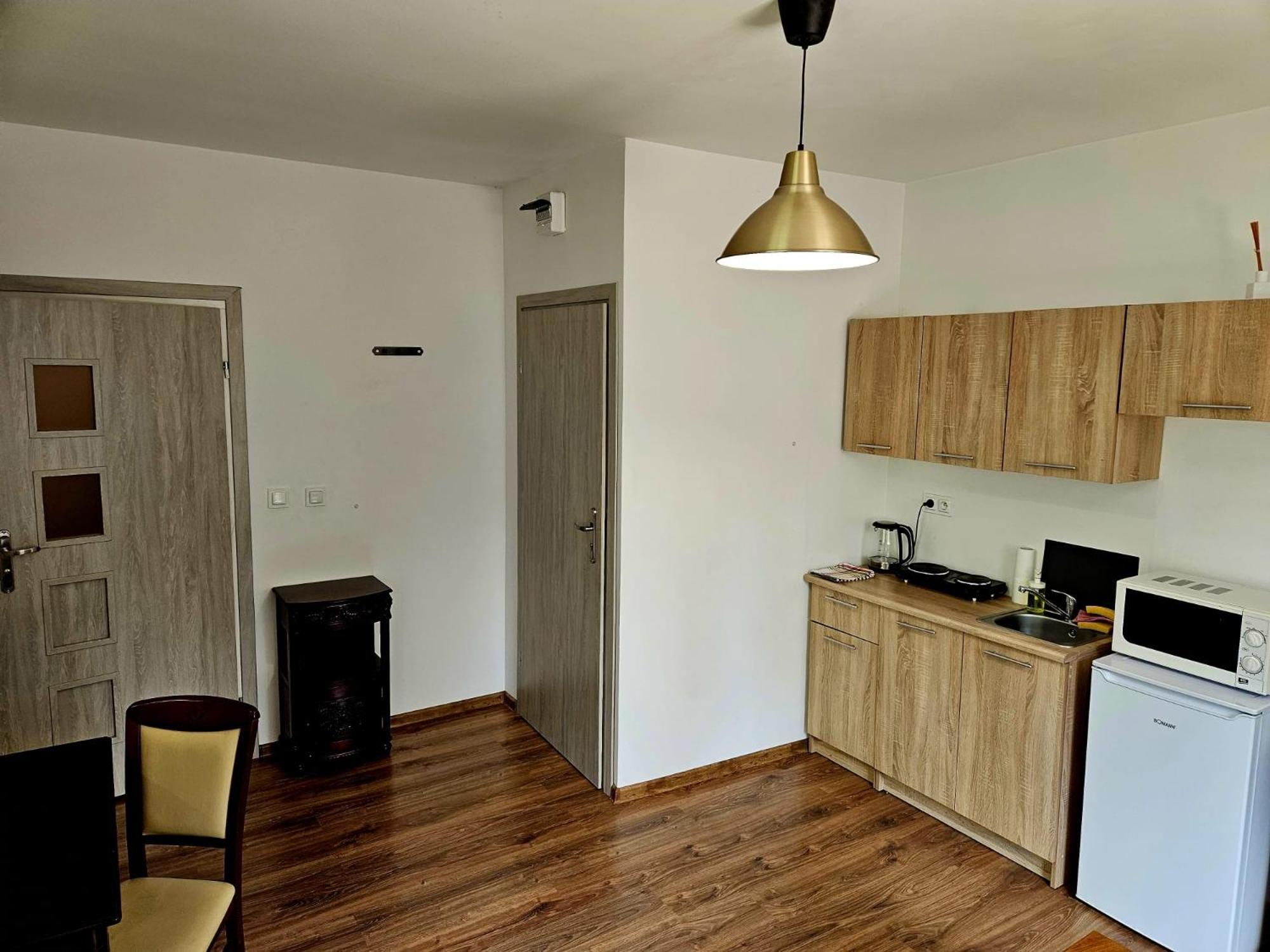 Dworska Apartamento Józefów Exterior foto